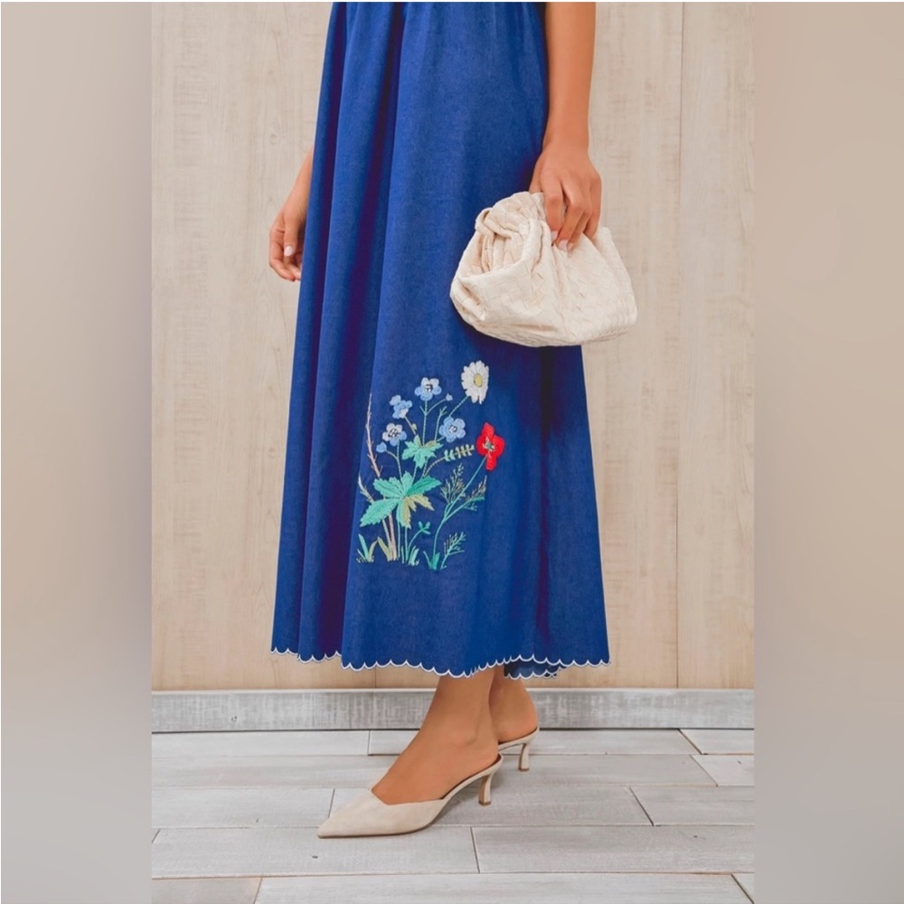 Tuckernuck Chambray Davis Dress - Picture 4 of 8